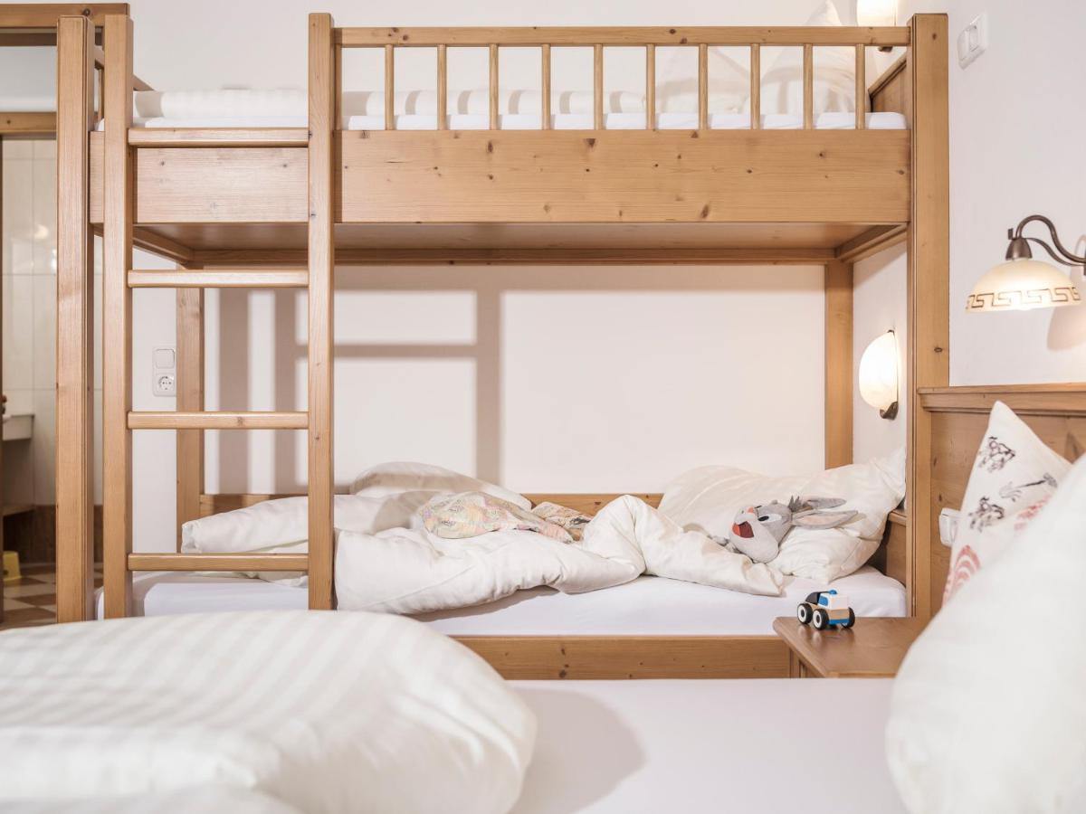 Kinderbauernhof Scharrerhof Hollersbach im Pinzgau Εξωτερικό φωτογραφία